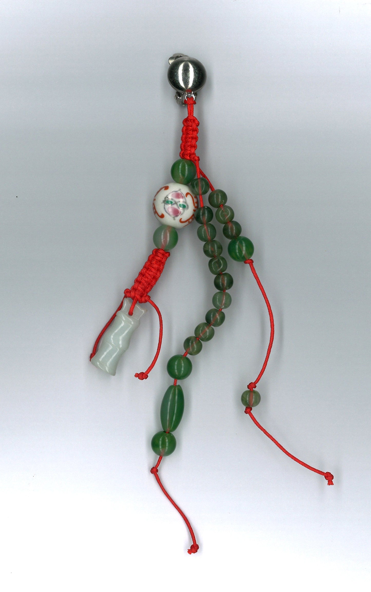 LUCKY KNOT JADE EARRING