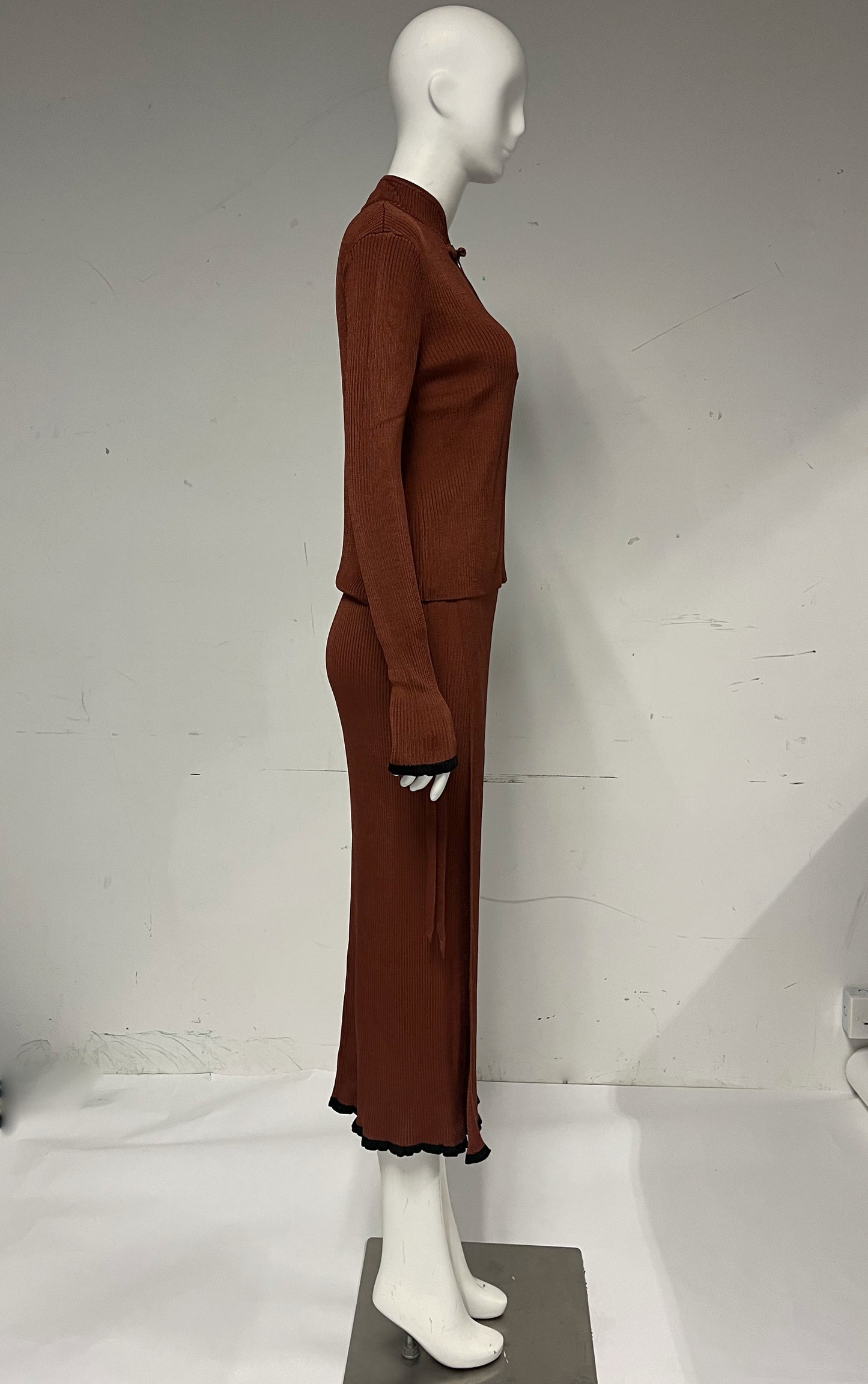 VISCOSE KNIT WRAP SKIRT