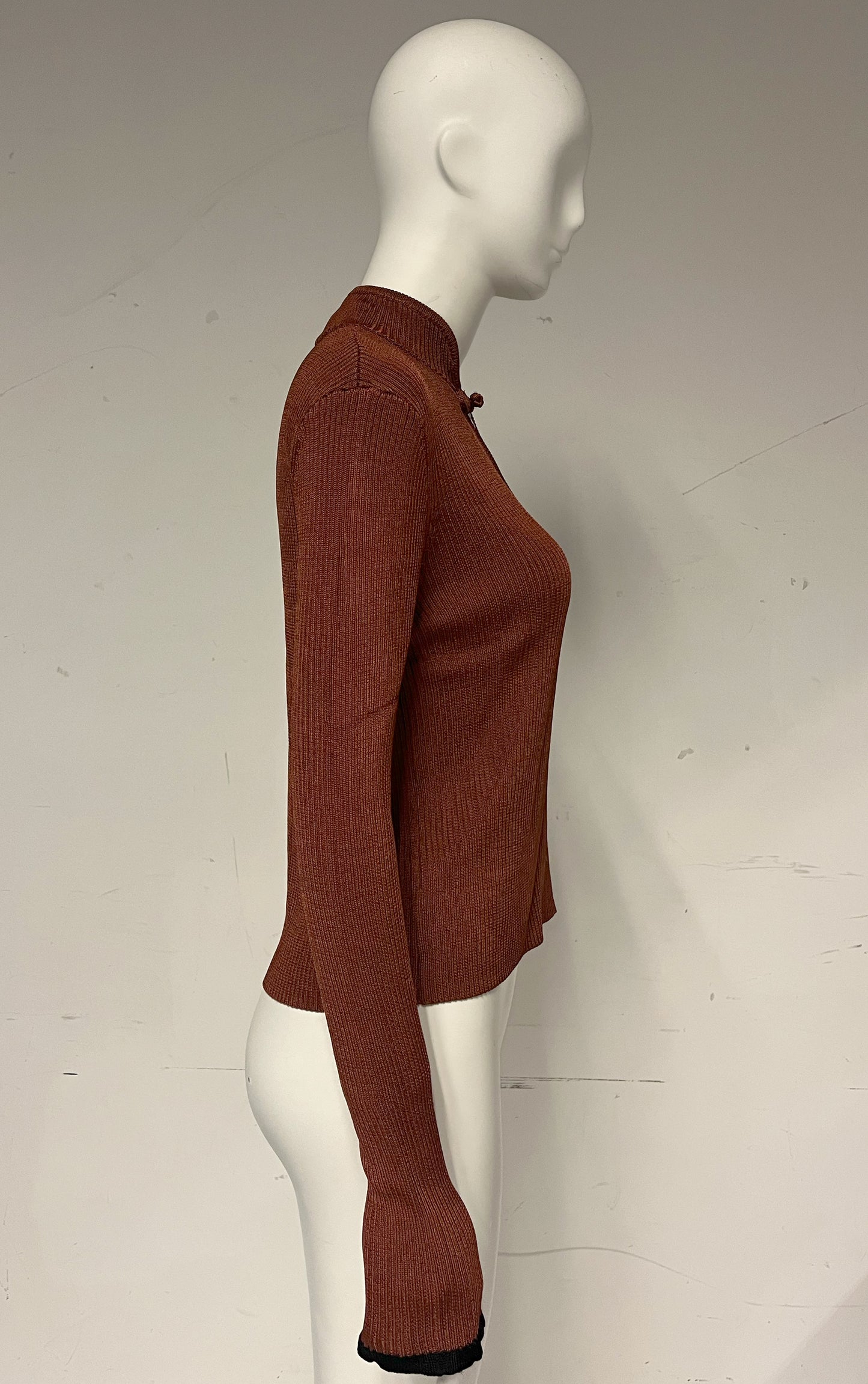 VISCOSE KNIT TOP