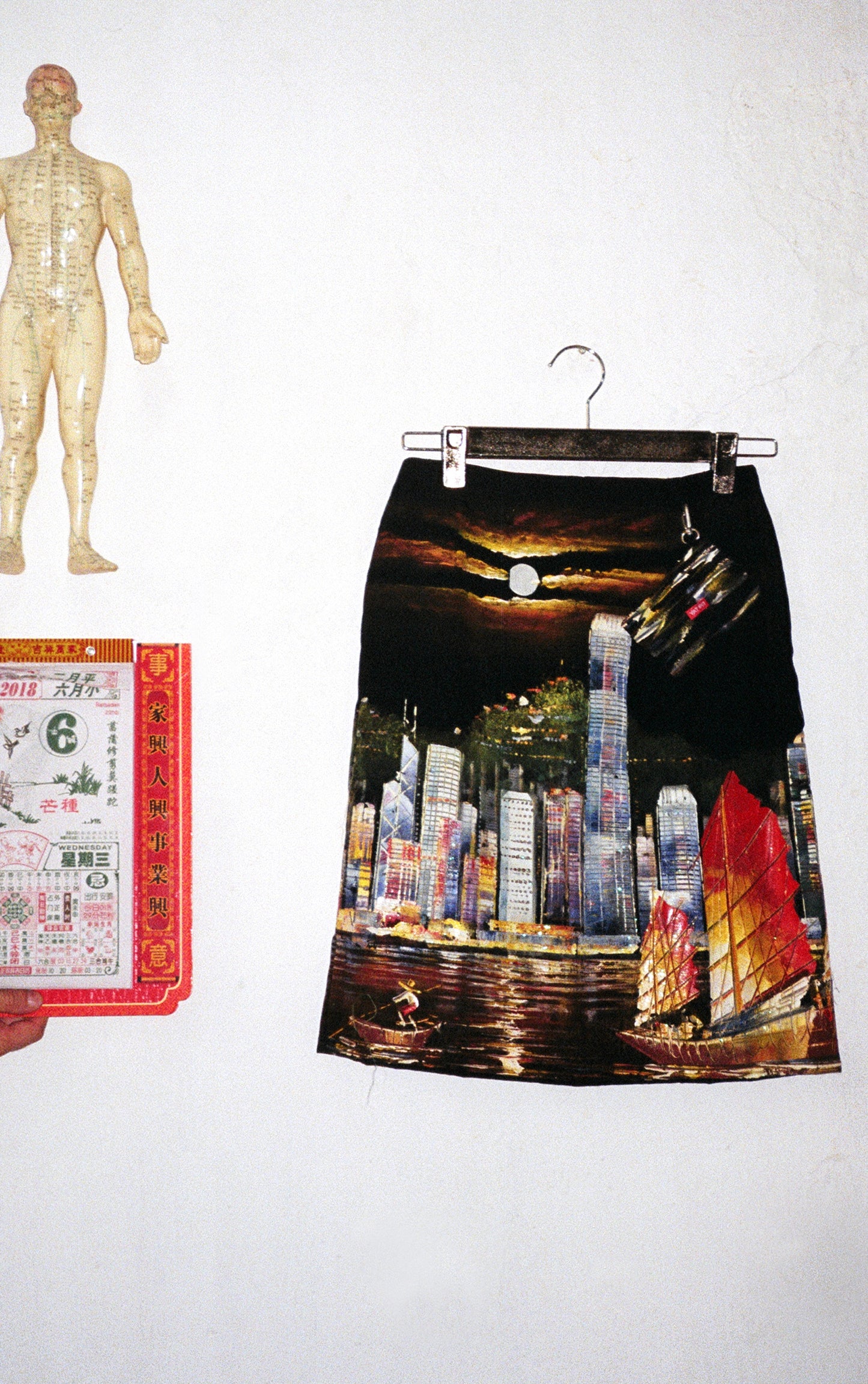 YAT PIT VICTORIA HARBOUR SKIRT